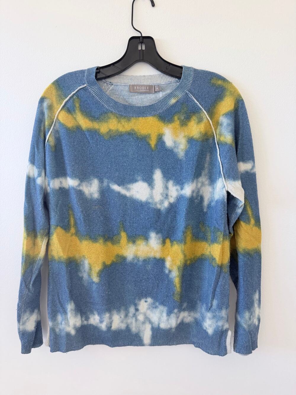 Brodie Cashmere Sweater Small